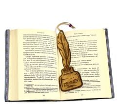 İsme Özel Hediyelik Ahşap Kuş Tüğü Baskılı Kitap Ayracı